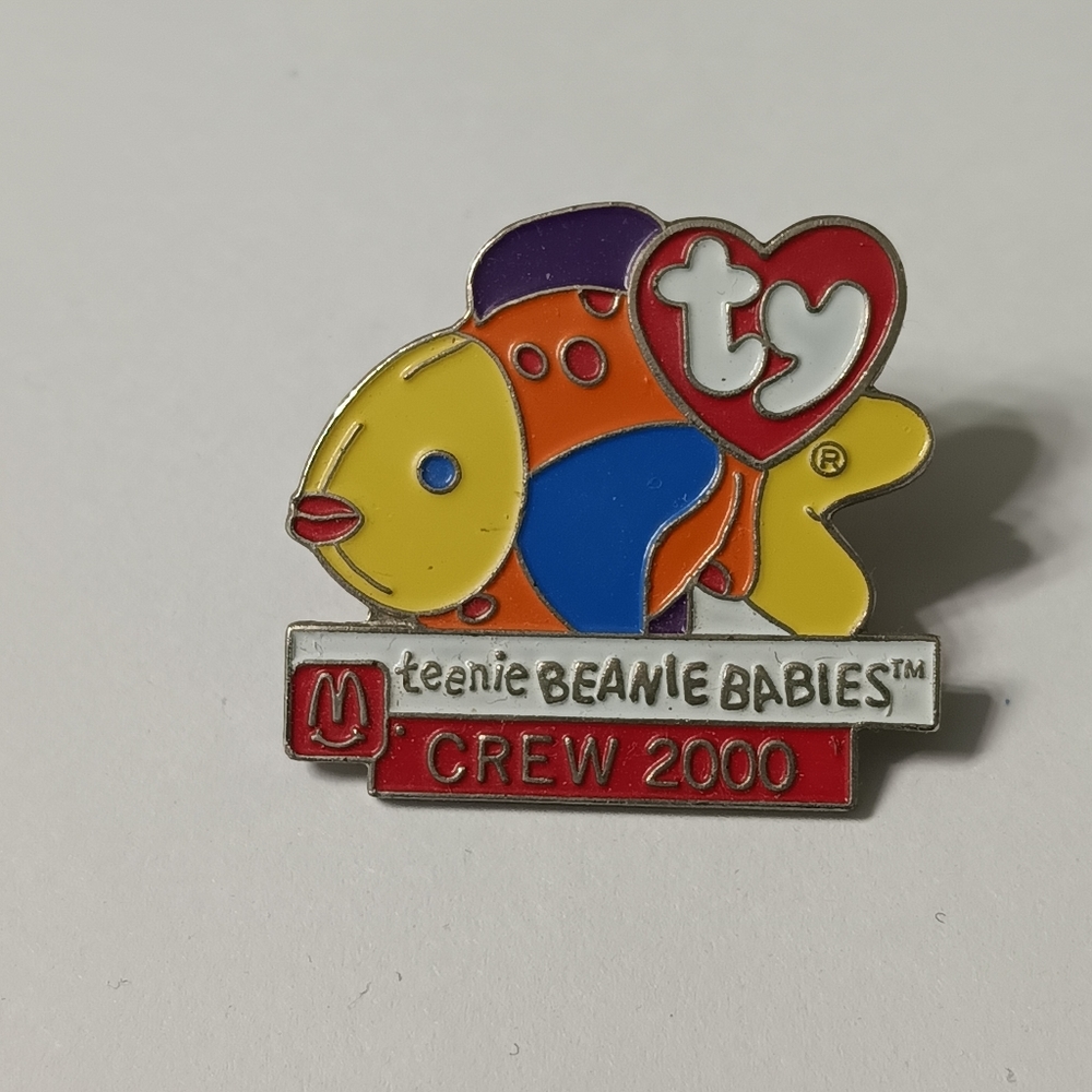 Ty Goldie Fish McDonald's teenie Beanie Babies Crew 2000 Vintage Enamel Pin